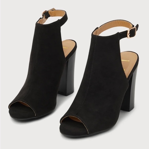Lulu’s Open Toe Block Heel Booties - Picture 10 of 10